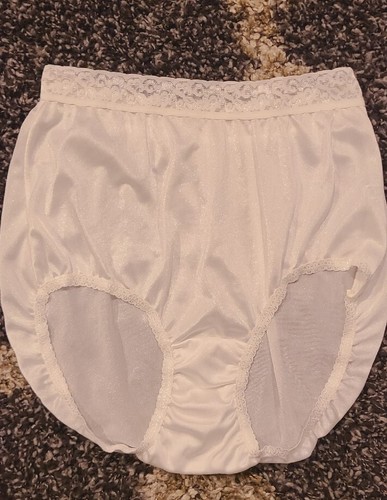 1990 woman vintage hanes - 1990's,